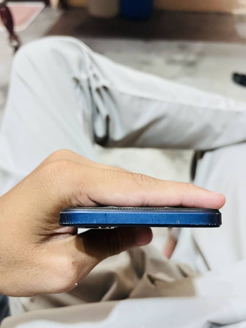 OPPO A17 4