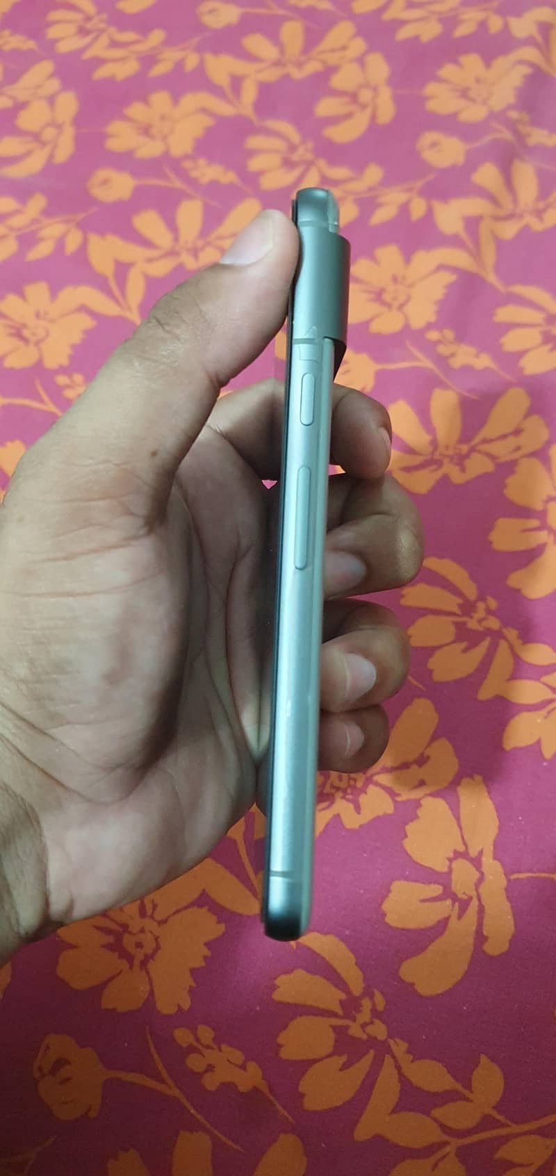 Google Pixel 8 3