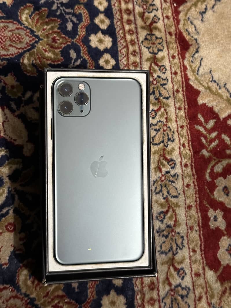 Apple iPhone 11 Pro Max 1