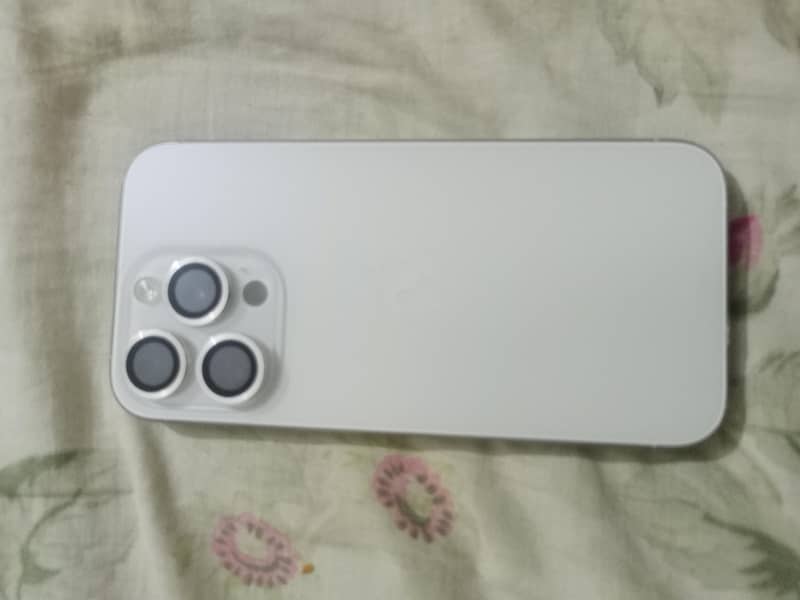 iphone 15 pro 3