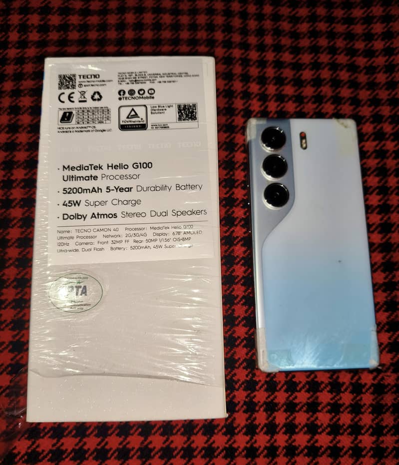 Tecno CAMON 40 1