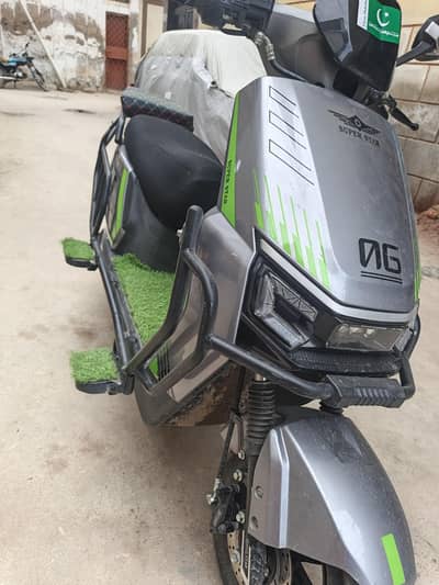 super star electric scooty