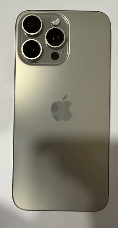 Apple iPhone 15 Pro Max