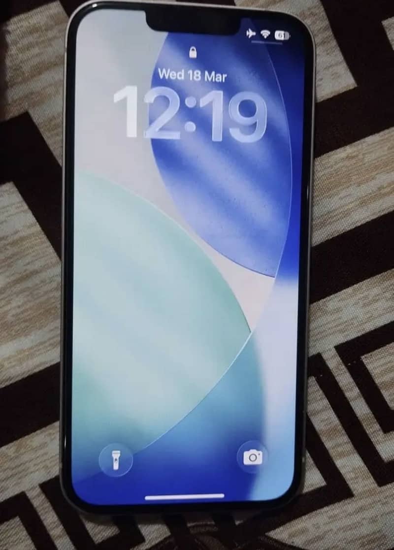 Apple iPhone 13 3