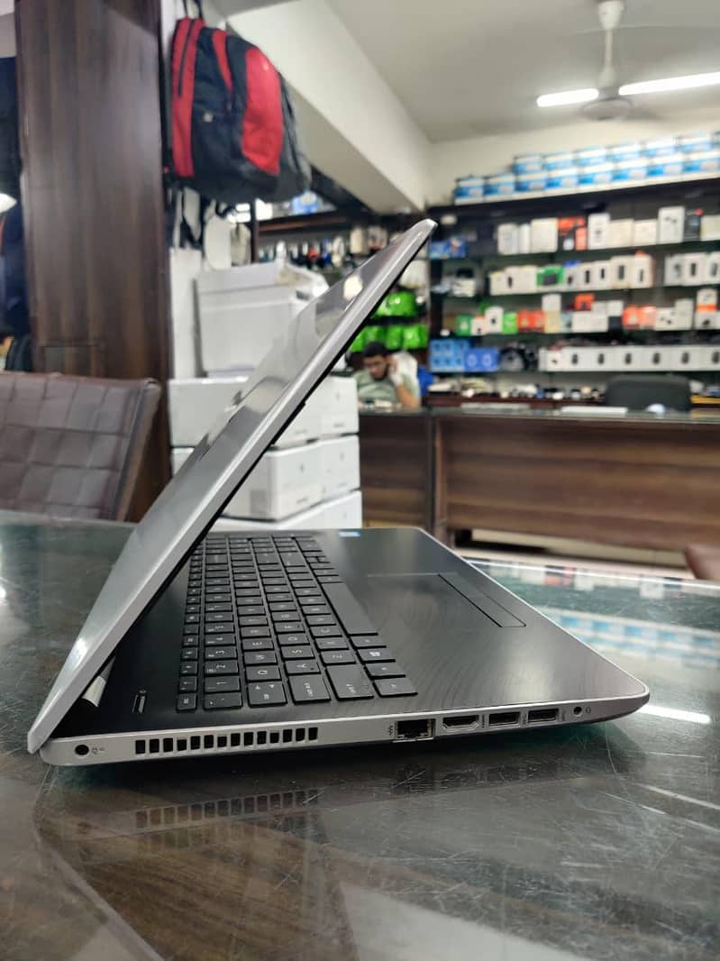 laptop 3