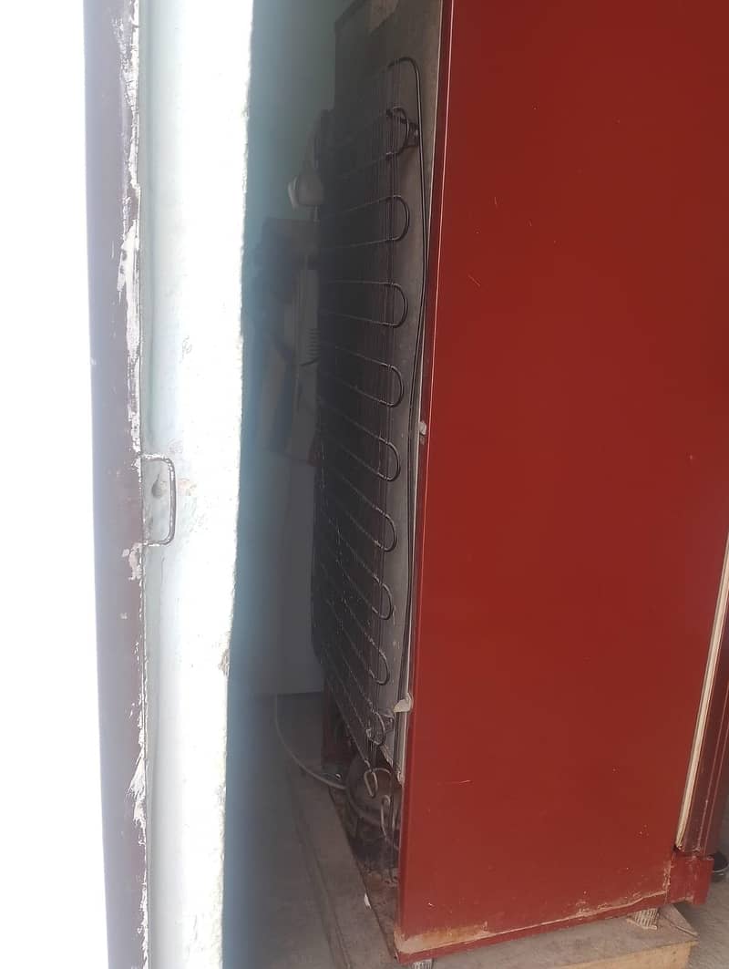 refrigerator 1