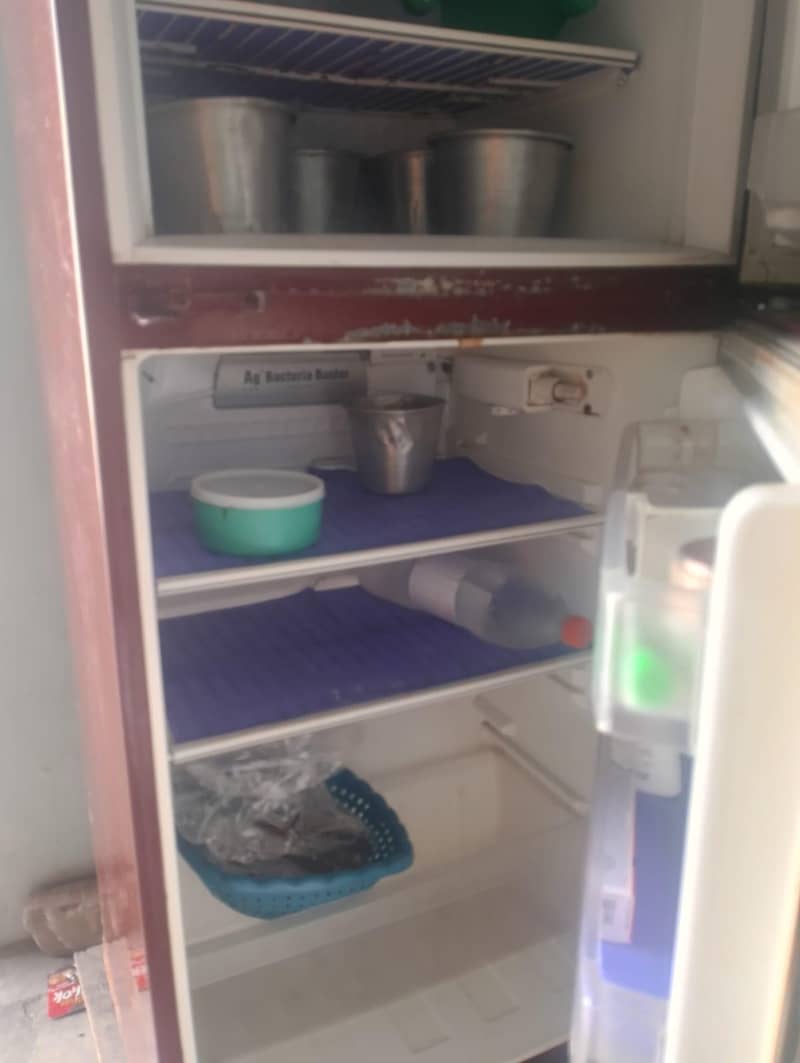 refrigerator 3