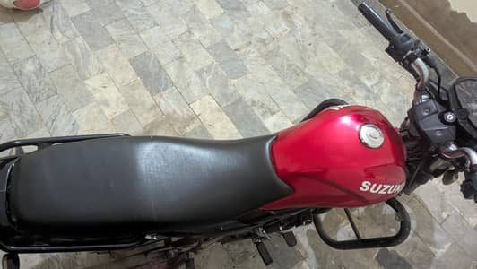 urgent sell red color