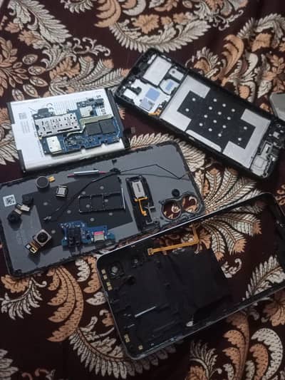 Samsung Mobile A06