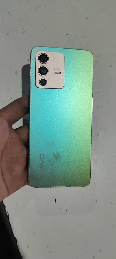 Vivo V23 5g urgent sale krna h 12+256gb with box charger