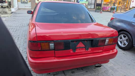 Nissan Sunny 1992