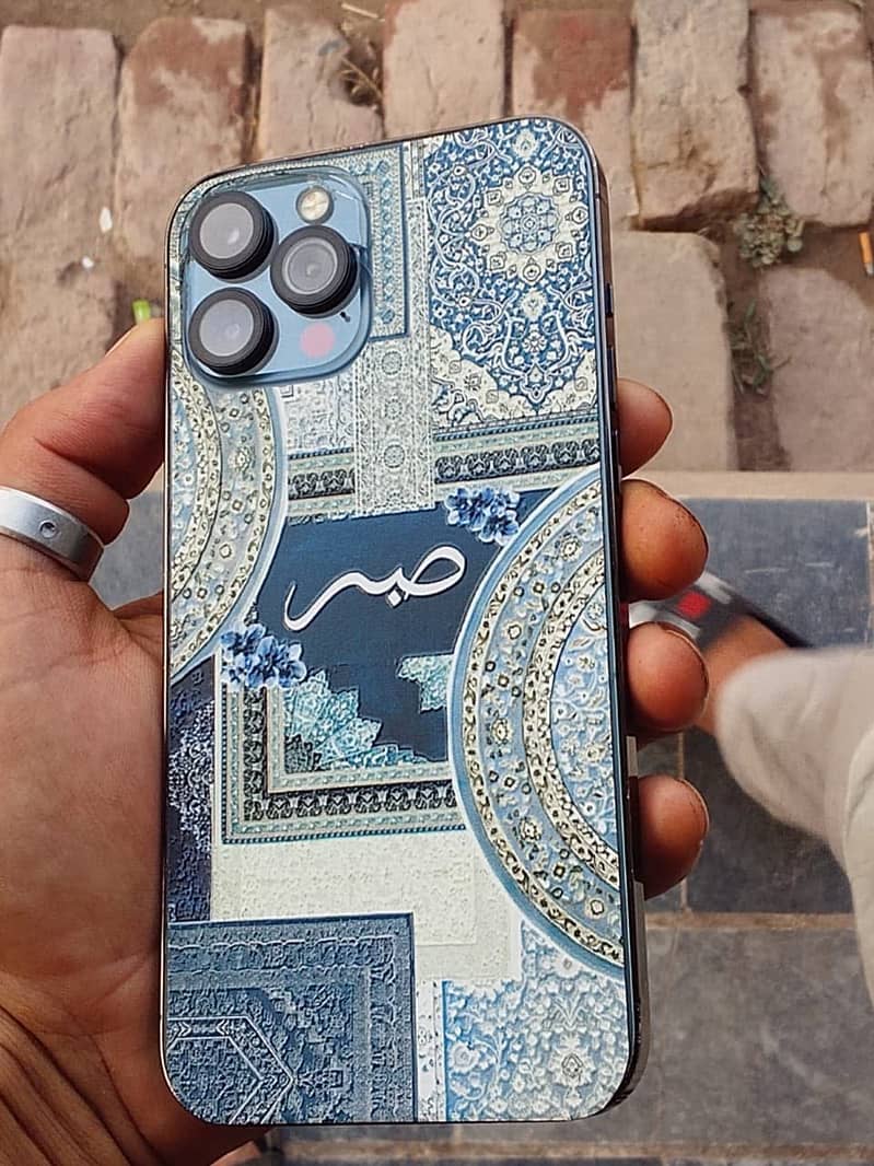 Apple iPhone 12 Pro Max 4
