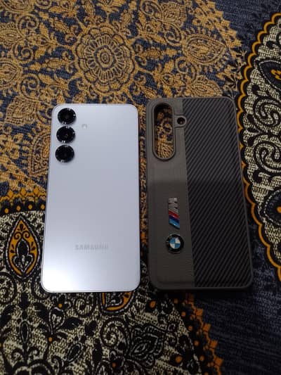 Samsung galaxy S25 ( Exchange possible )