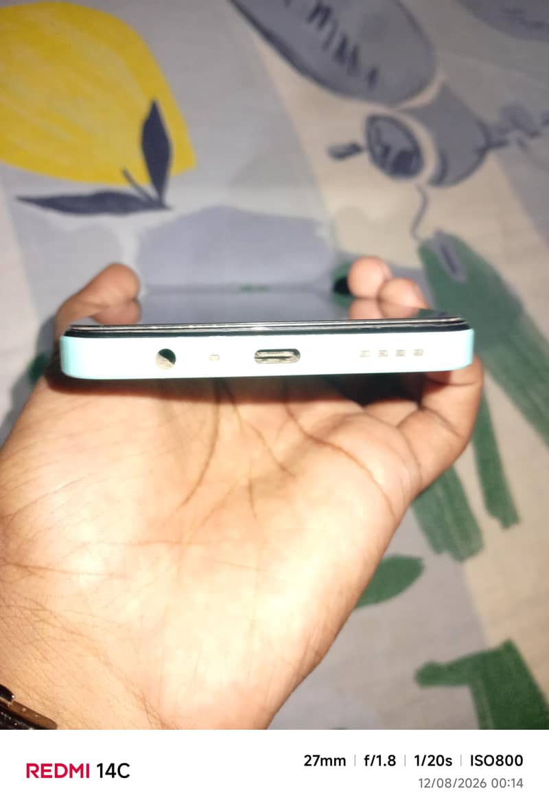 Realme c51 1