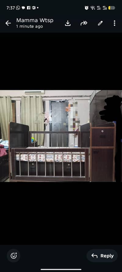 baby cot