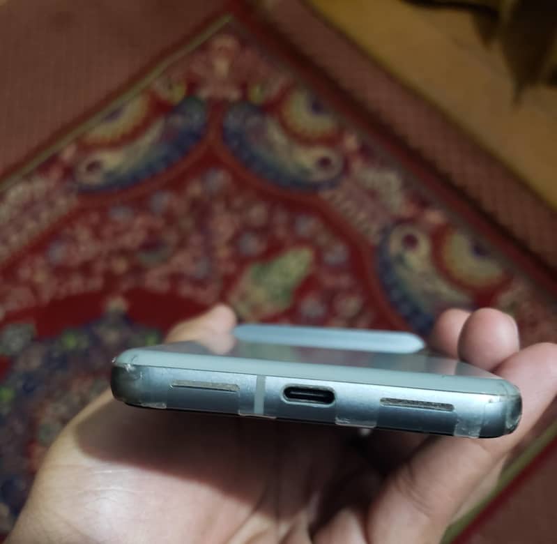 Google Pixel 8 1