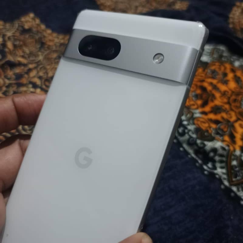 Google Pixel 7A 0