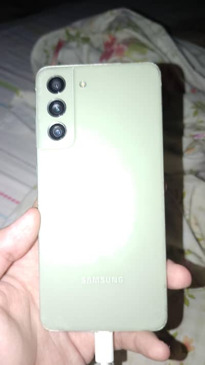 Samsung Mobile S21 FE