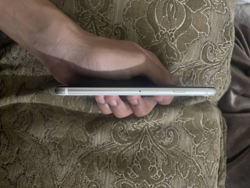 Apple iPhone SE 1