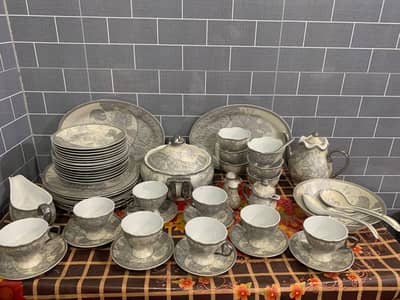 72 pce Dinner set (8 ki service