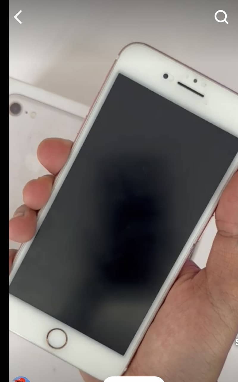 Apple iPhone 7 Plus 1