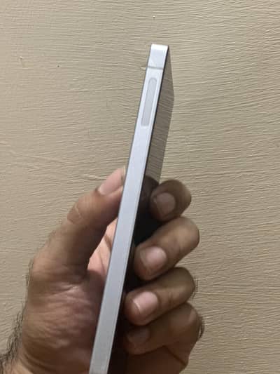 Samsung Galaxy S25 Ultra 256GB Non-PTA – 10/10 Genuine USA Piece