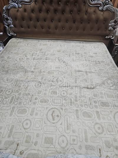 king sized bed foam mattress