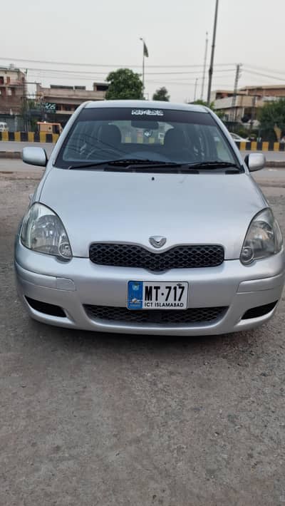 Toyota Vitz 2003