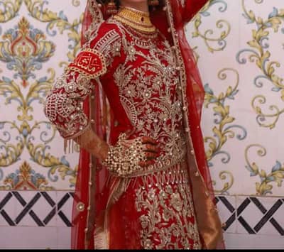 Beautiful Bridal Lehnga- Elegant wedding Dress for sale