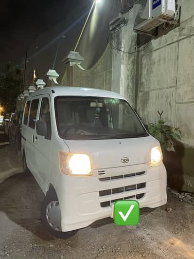 Daihatsu Hijet 2013