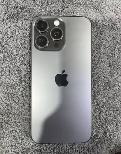 iPhone 15 Pro Max