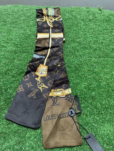 LV Limited ties brand-new condition 10by 10 limited stock