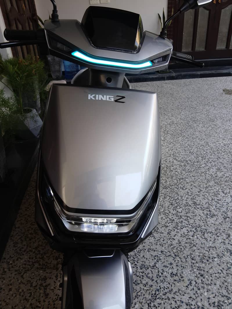 scooty 0