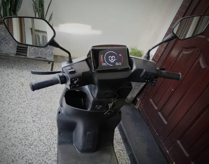 scooty 3