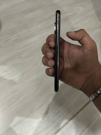 Apple iPhone XS