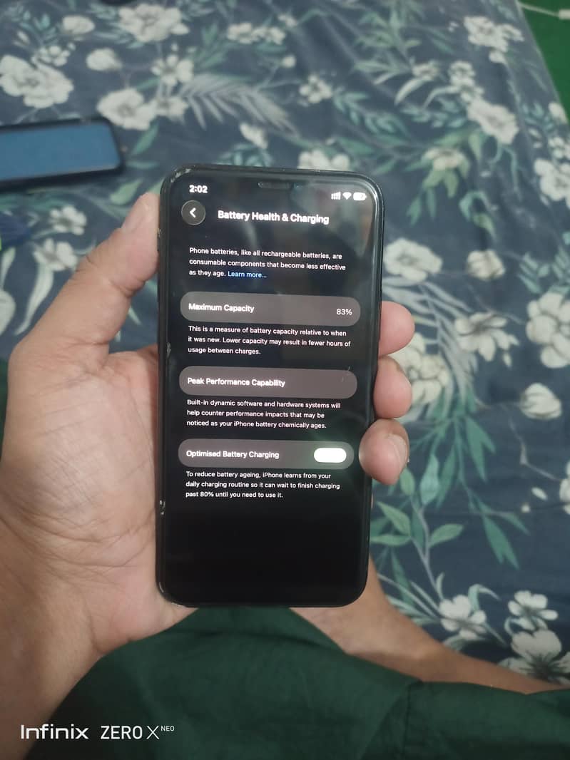 Apple iPhone 11 Pro 6