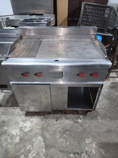 Hot plate & grill | 40×28 Inch | cover body Good warking Condition.