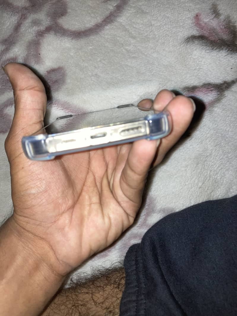 Apple iPhone 12 Pro 2