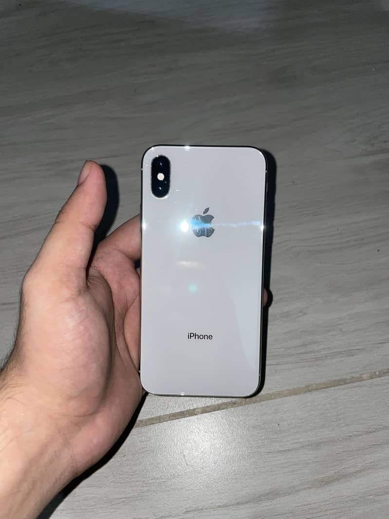 Apple iPhone X 0