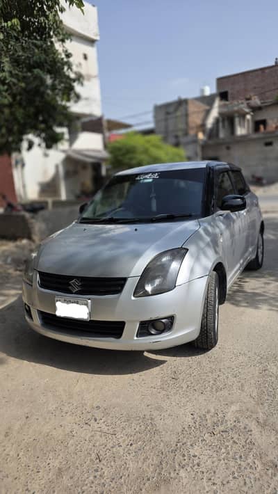 Suzuki swift 1.3dlx abs |Family using |100% in seald| geniun condition