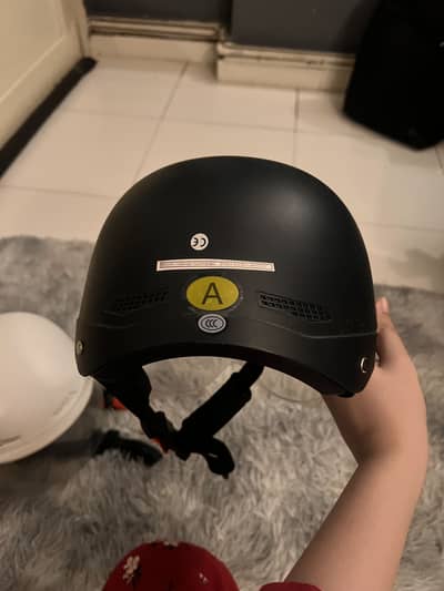 EV/Scooty Helmet