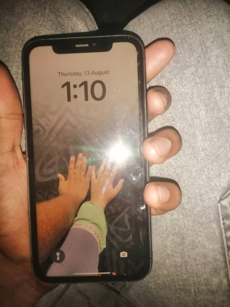 Apple iPhone 11 3