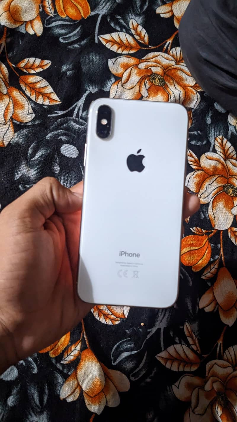 Apple iPhone X 2