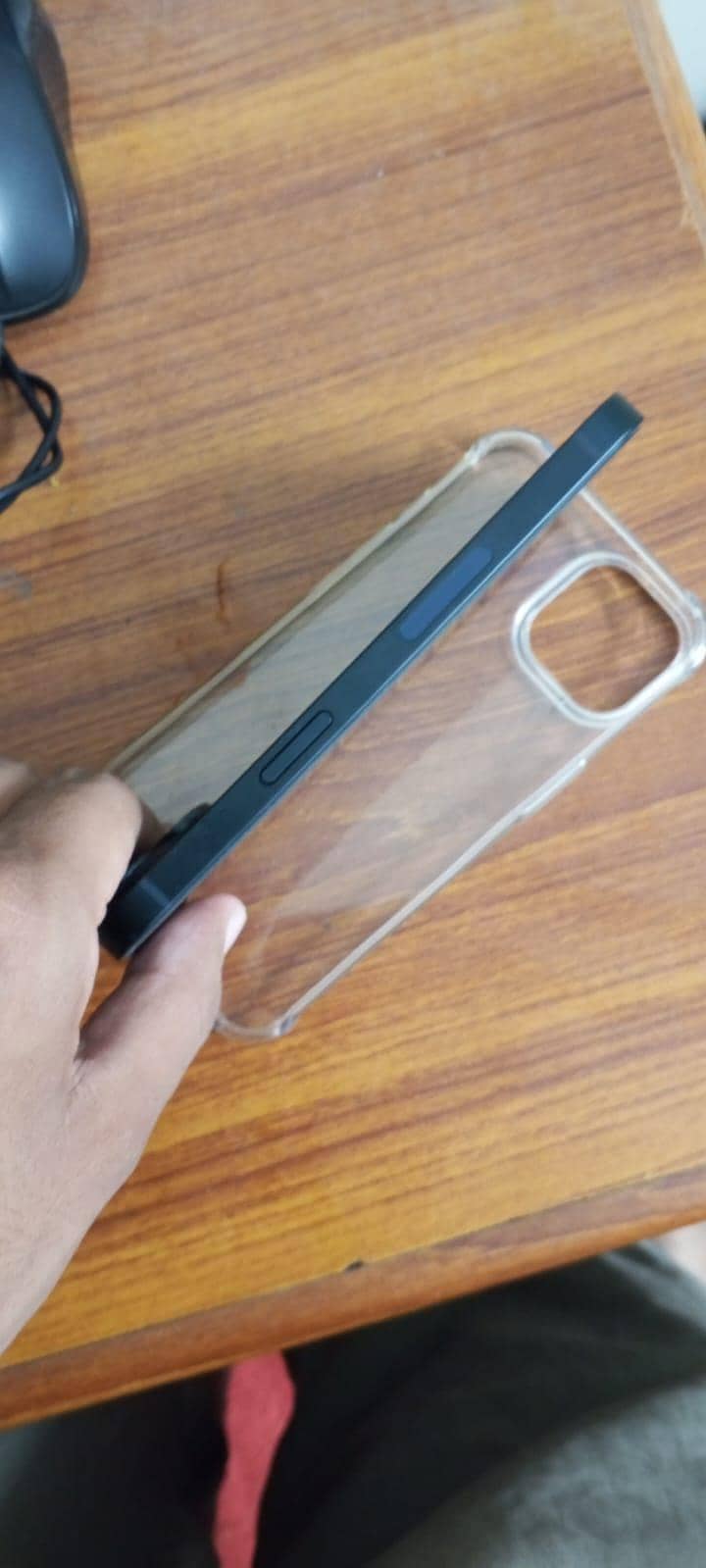 Apple iPhone 14 3