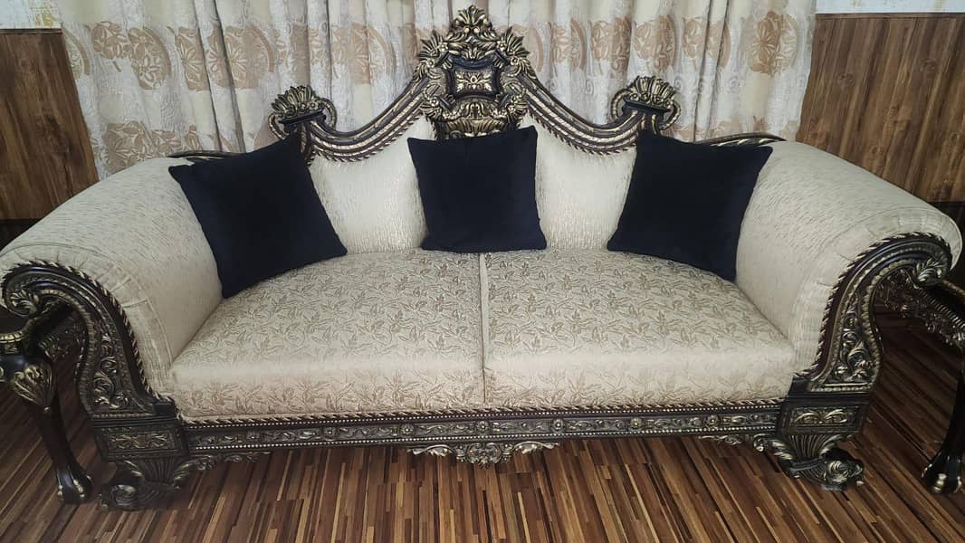 Chinioti solid wood 7 seater sofa 0