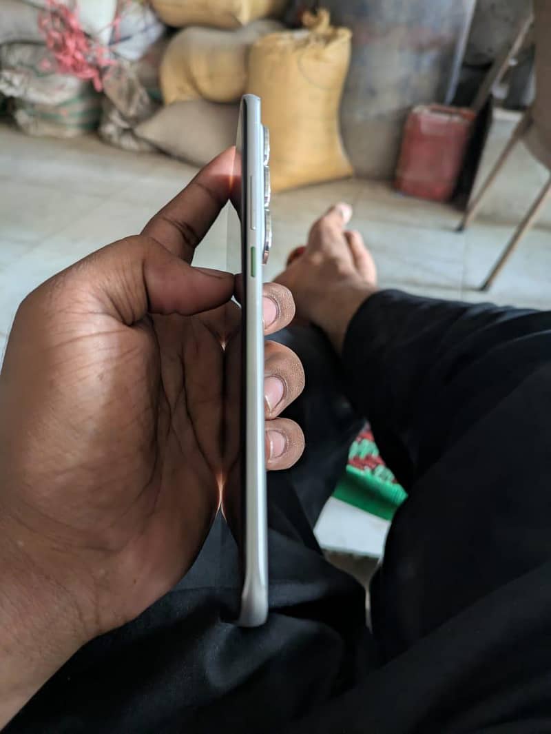 Hot 60 pro plus 4