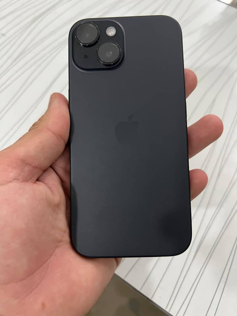 Apple iPhone 15 1