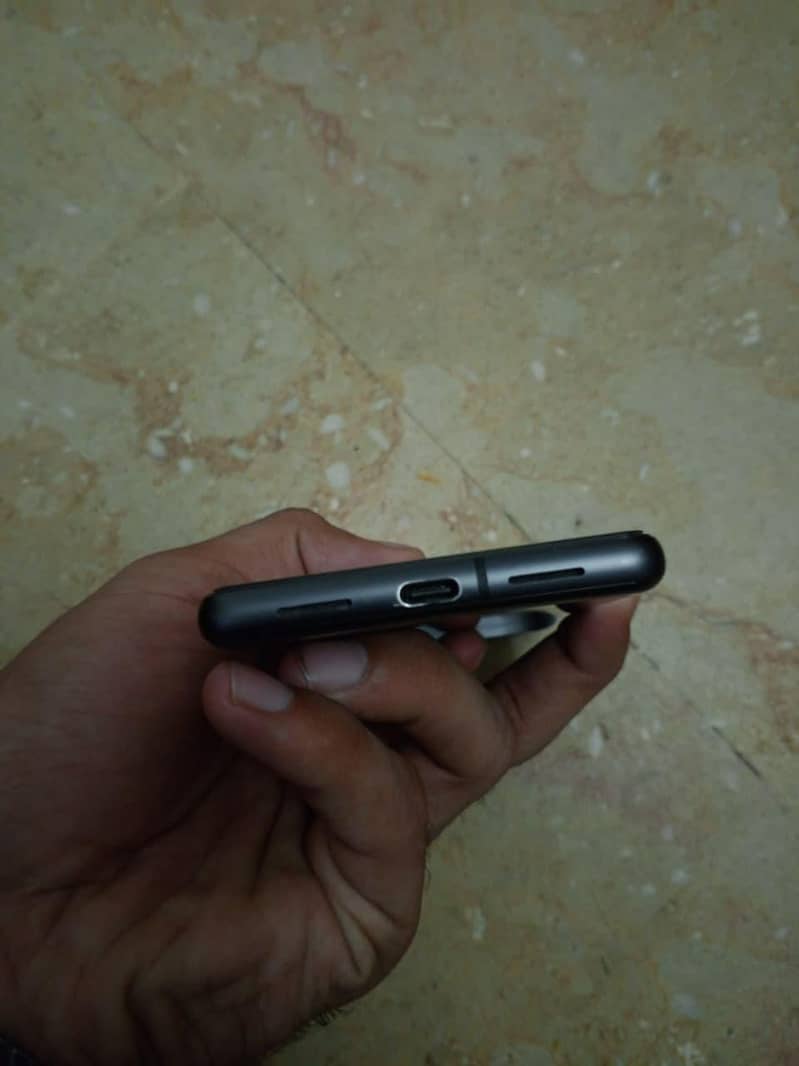 Google Pixel 7 5