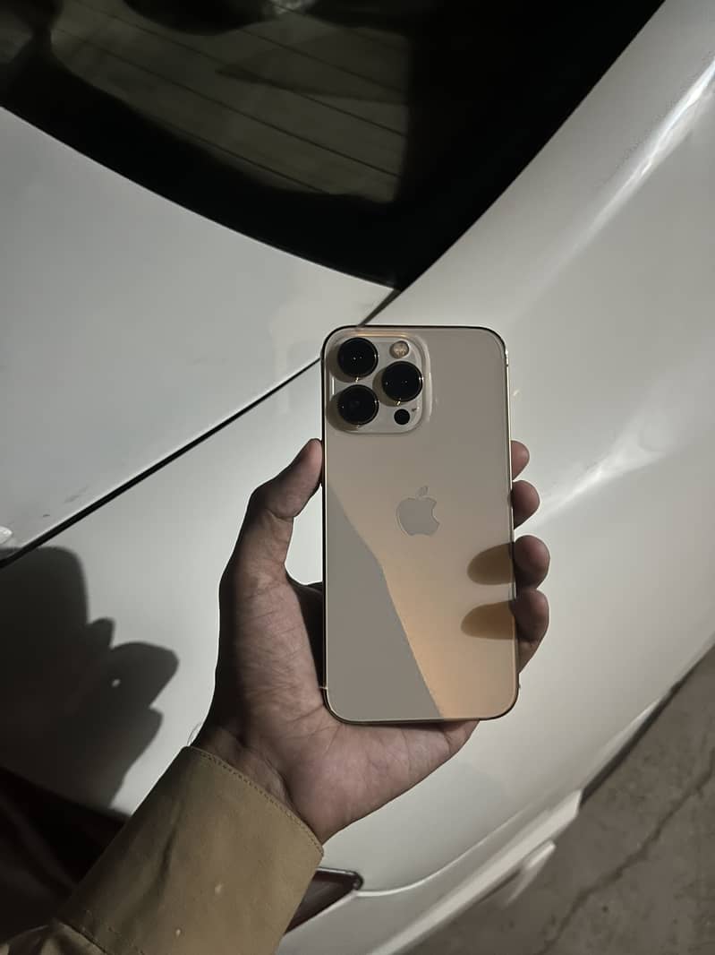 IPhone 13 Pro JV 0