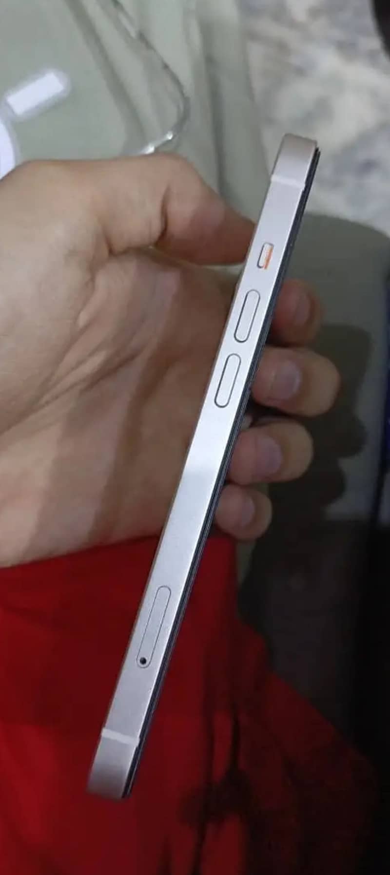 Apple iPhone 13 1